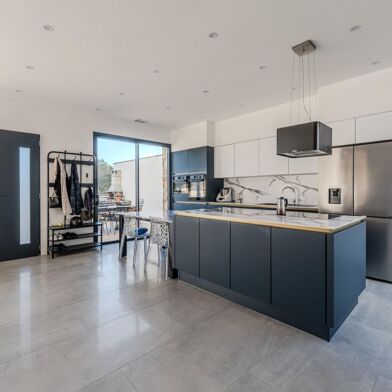 Maison 5 pièces 499000 €