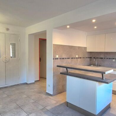 Appartement 3 pièces 119000 €