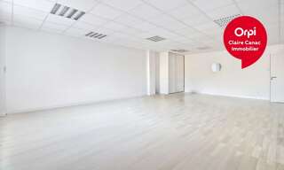 Bureau   m² à louer à Lavaur (81500)
