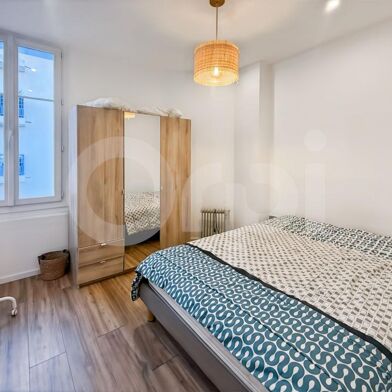 Appartement 2 pièces 720 €