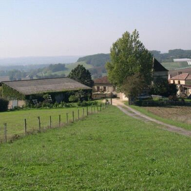 Maison 15 pièces 524000 €