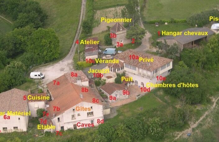 Hameau Authentique T15 à vendre, avec Maison et 6 logements indépendants et une vue panoramique-Saint-Vincent-Lespinasse (82) — photo 2