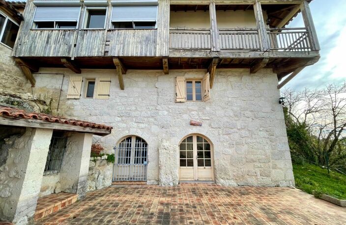 Hameau Authentique T15 à vendre, avec Maison et 6 logements indépendants et une vue panoramique-Saint-Vincent-Lespinasse (82) — photo 3