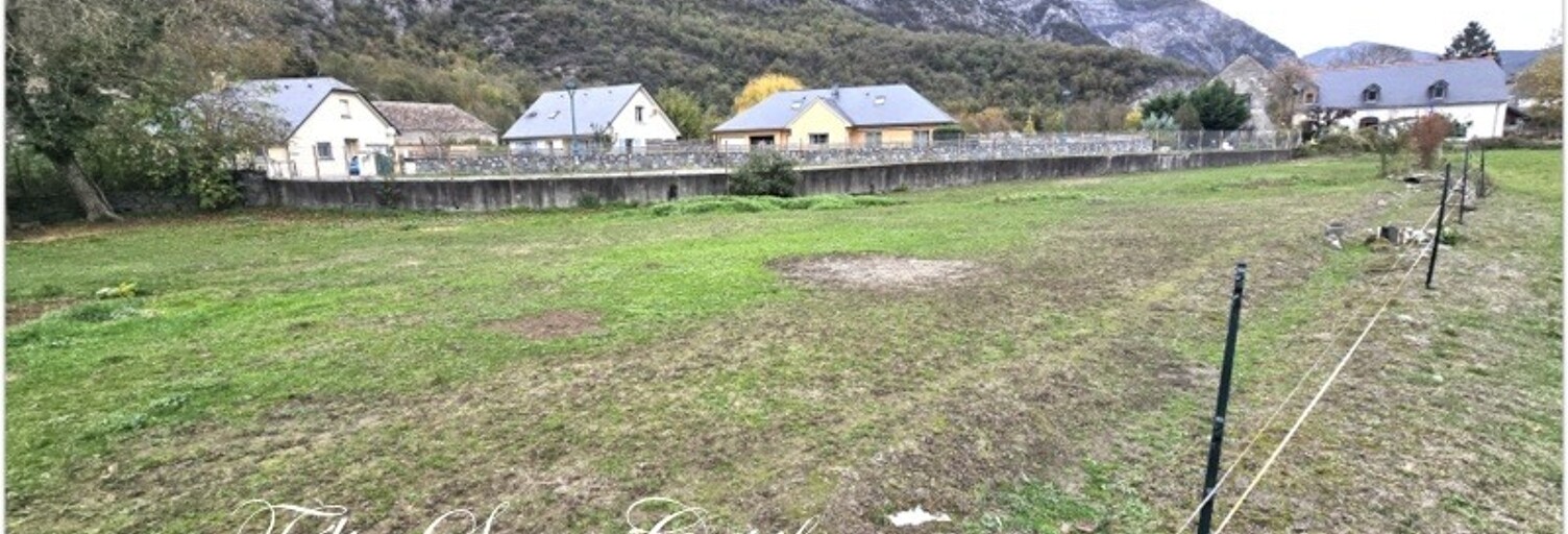 Terrain  900 m² à vendre à Agos-Vidalos (65400)