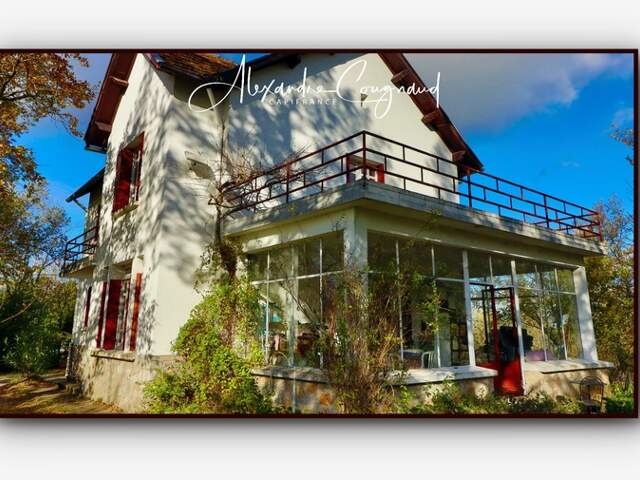 A vendre Verdalle (TARN - 81) - Maison de caractère P6 développant environ 160 m² sur terrain de 2300 m² — photo du bien