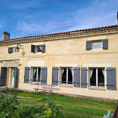 Maison 5 pièces 249600 €