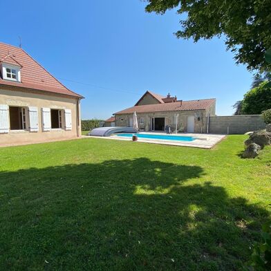 Maison 10 pièces 636000 €