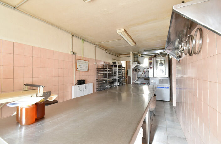Fonds de commerce à vendre ABRIES (05) — photo 4