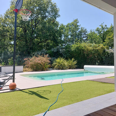 Maison 5 pièces 450000 €