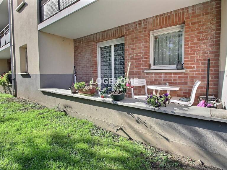 APPARTEMENT - RESIDENCE SECURISEE - CHAMBRE - EXTERIEUR - PLACE DE PARKING — photo 1