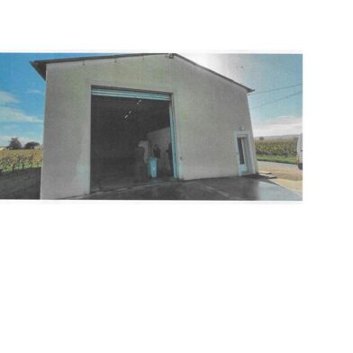 Commerce 2 pièces 261250 €