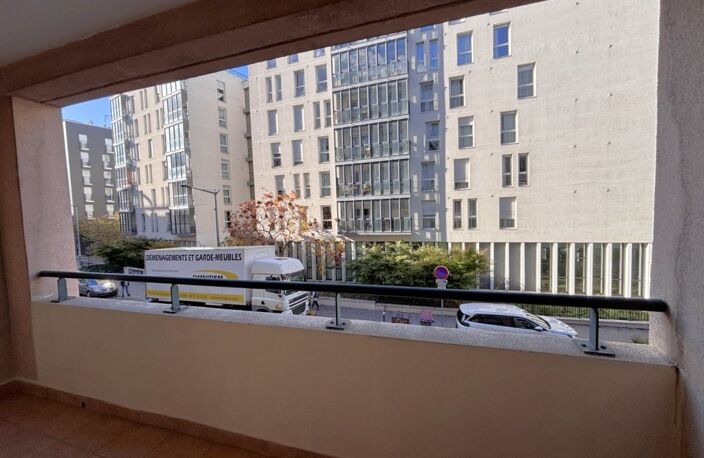 Appartement Type 4 - Parc BLANDAN - Lyon 7 — photo 5