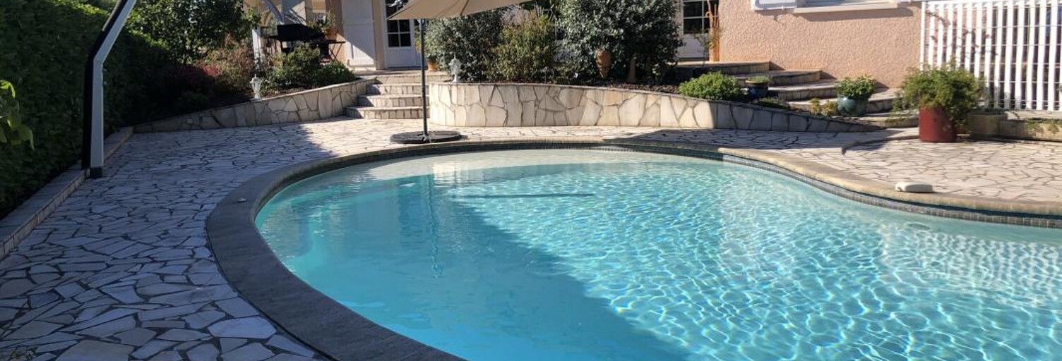 Maison 4 Pièces 125 m² à vendre à Lacourt-Saint-Pierre (82290)