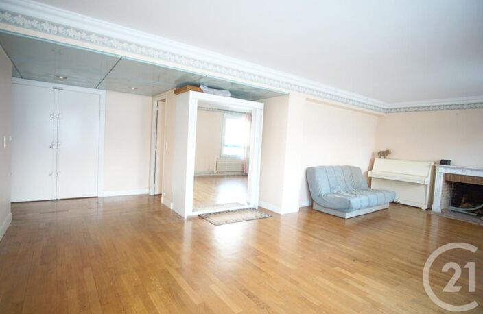 T4 — photo 4