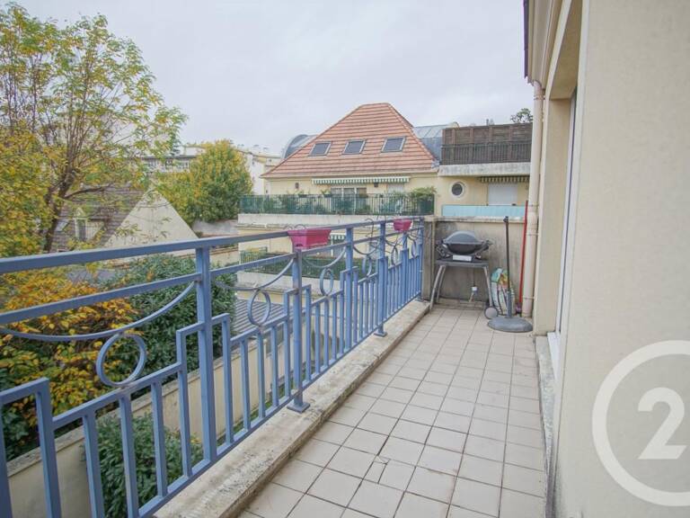 T4 — photo 1