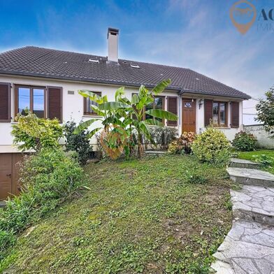 Maison 8 pièces 425000 €