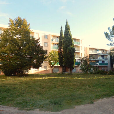 Appartement 4 pièces 479 €