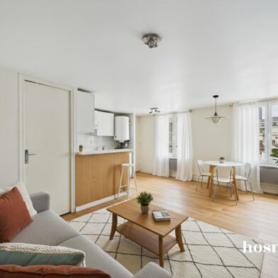 Appartement 1 pièces 242900 €