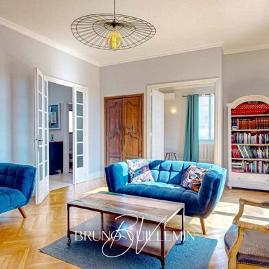 Maison 12 pièces 799000 €