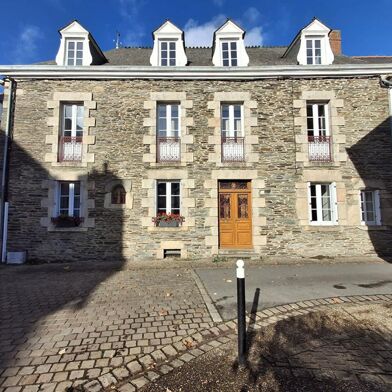 Maison 10 pièces 435000 €