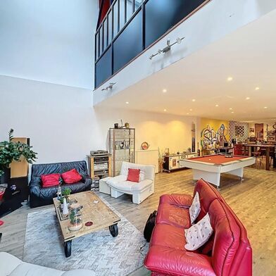 Appartement 8 pièces 750000 €