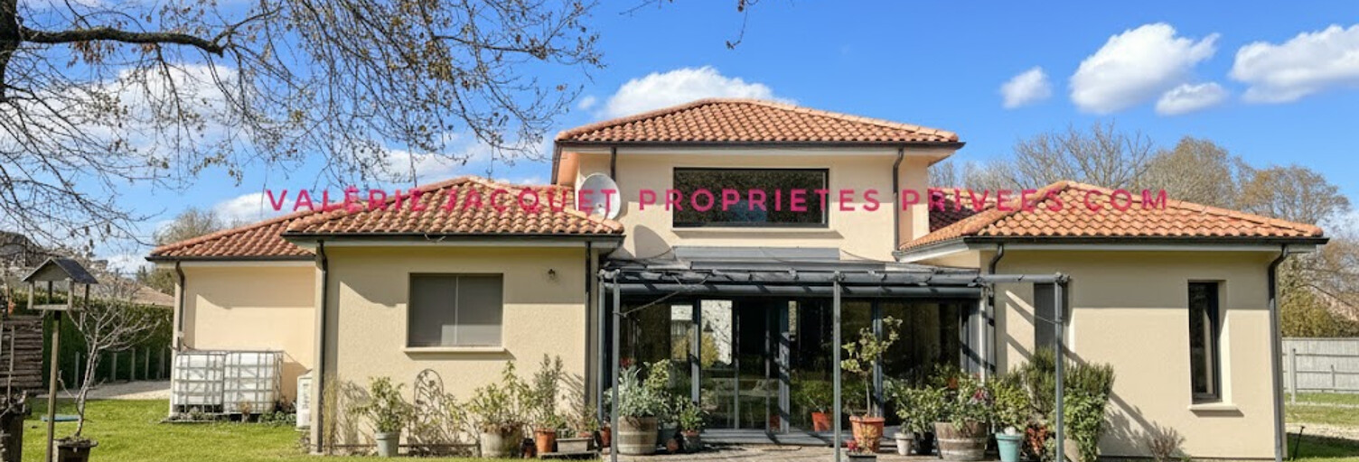 Maison 5 Pièces 125 m² à vendre à Saint-Seurin-sur-l'Isle (33660)