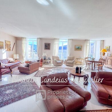 Appartement 6 pièces 337600 €