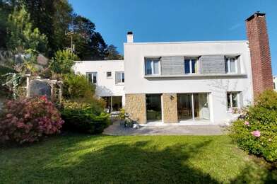 Maison 7 pièces 349900 €