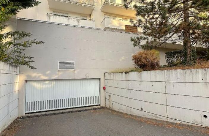 Appartement 3 pièces 61 m2 avec balcon, garage, parking et cave — photo 5