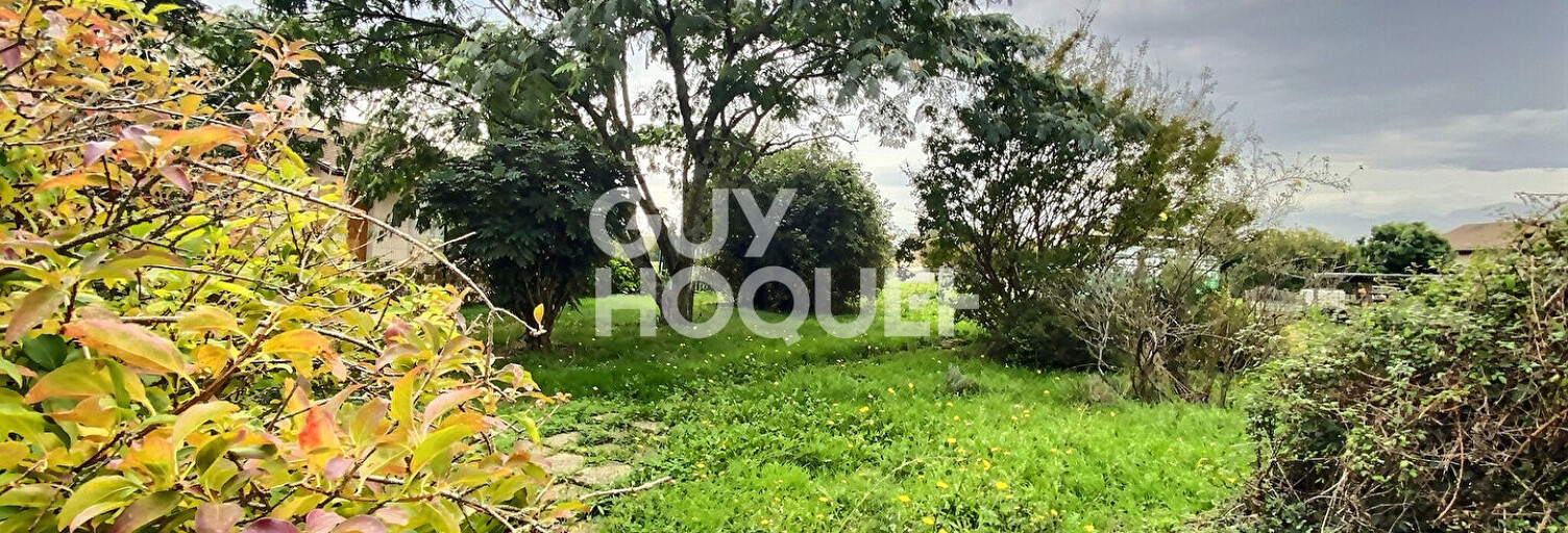 Terrain  500 m² à vendre à Saint-Laurent-de-Mure (69720)