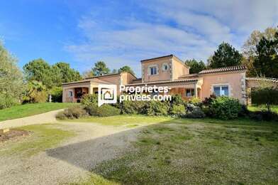 Maison 5 pièces 416500 €