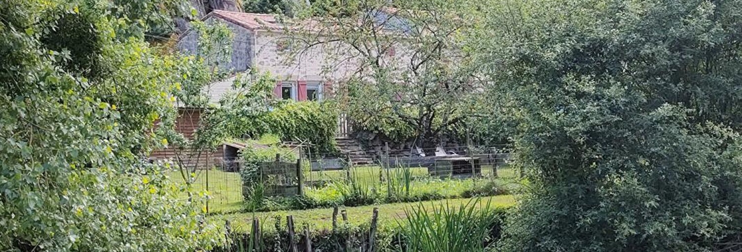 Maison 5 Pièces 90 m² à vendre à Mortagne-sur-Sèvre (85290)