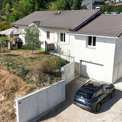 Maison 5 pièces 585000 €