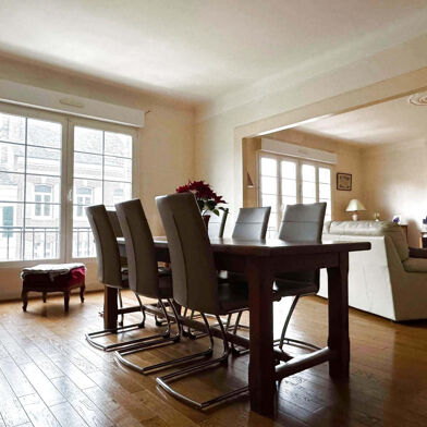 Appartement 4 pièces 190350 €