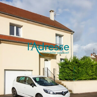 Maison 5 pièces 1300 €