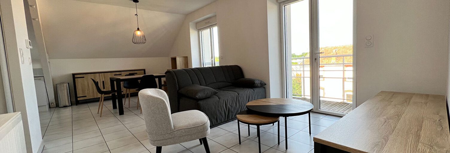 Appartement 2 Pièces 43 m² à louer à Luc-la-Primaube (12450)