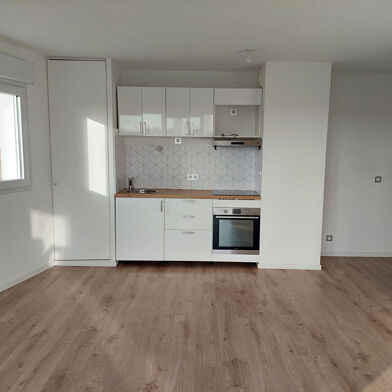 Appartement 3 pièces 789 €