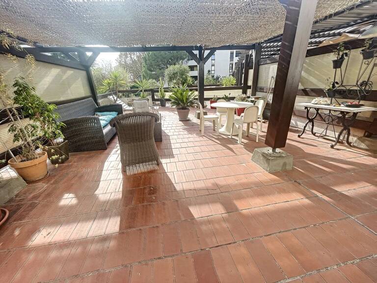 Perpignan route de Canet t3 terrasse 47m2 cave parking possible — photo 1