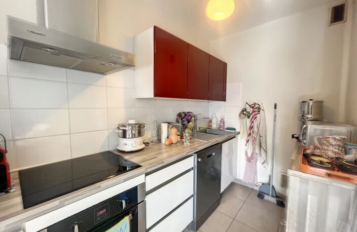 Perpignan route de Canet t3 terrasse 47m2 cave parking possible — photo 4