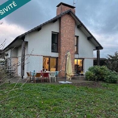 Maison 5 pièces 399900 €