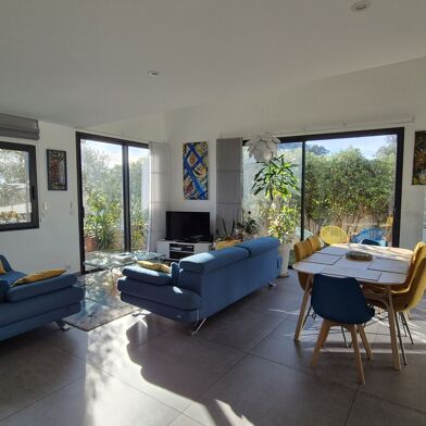 Maison 4 pièces 499000 €