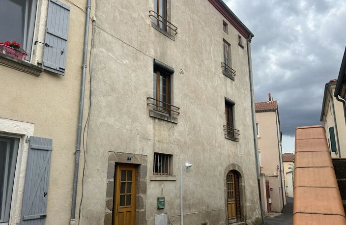 Maison de bourg avec terrasse et garage — photo 2