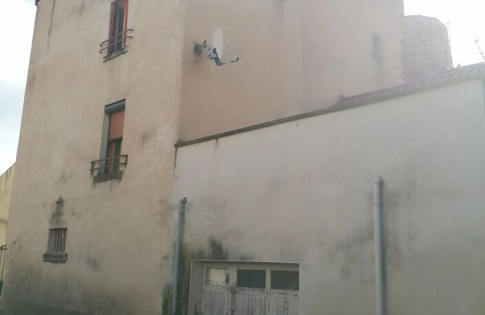Maison de bourg avec terrasse et garage — photo 3