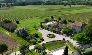 Maison 15 Pièces 750 m² à vendre à Bonnieux (84480)