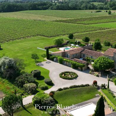 Maison 15 pièces 3695000 €