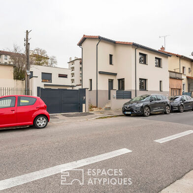 Maison 5 pièces 649000 €