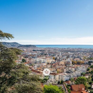 Appartement 4 pièces 670000 €