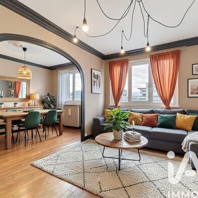 Appartement 4 pièces 305000 €