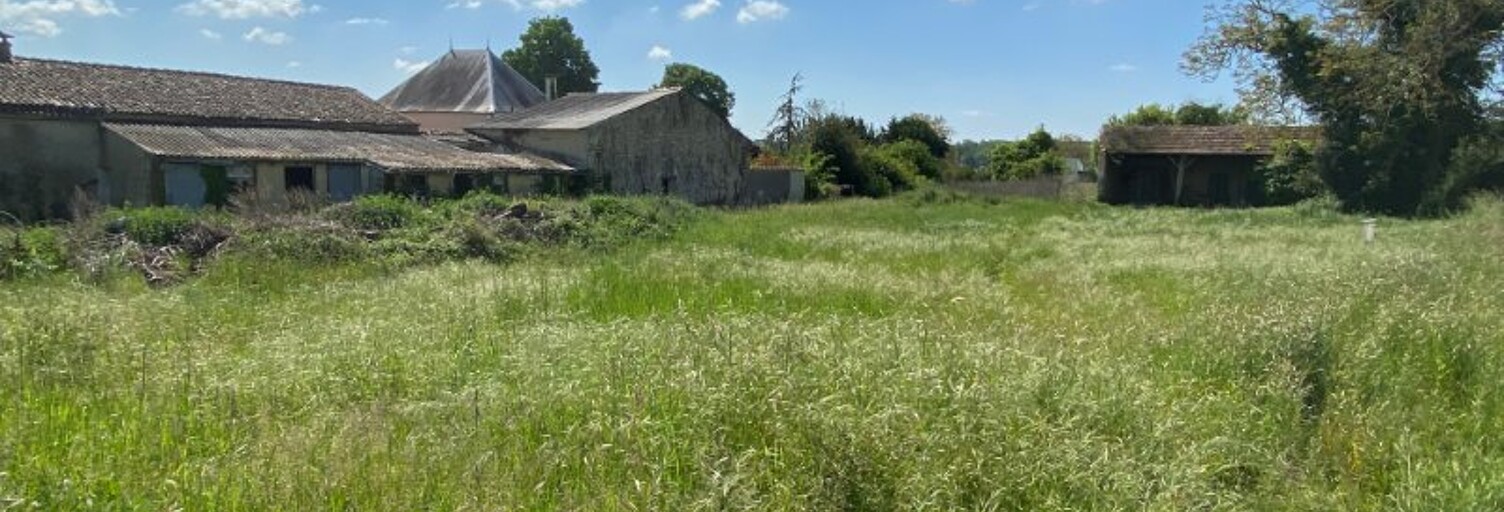 Terrain  2000 m² à vendre à Mazeray (17400)