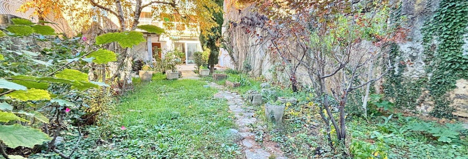 Maison 6 Pièces 206 m² à vendre à Courthézon (84350)